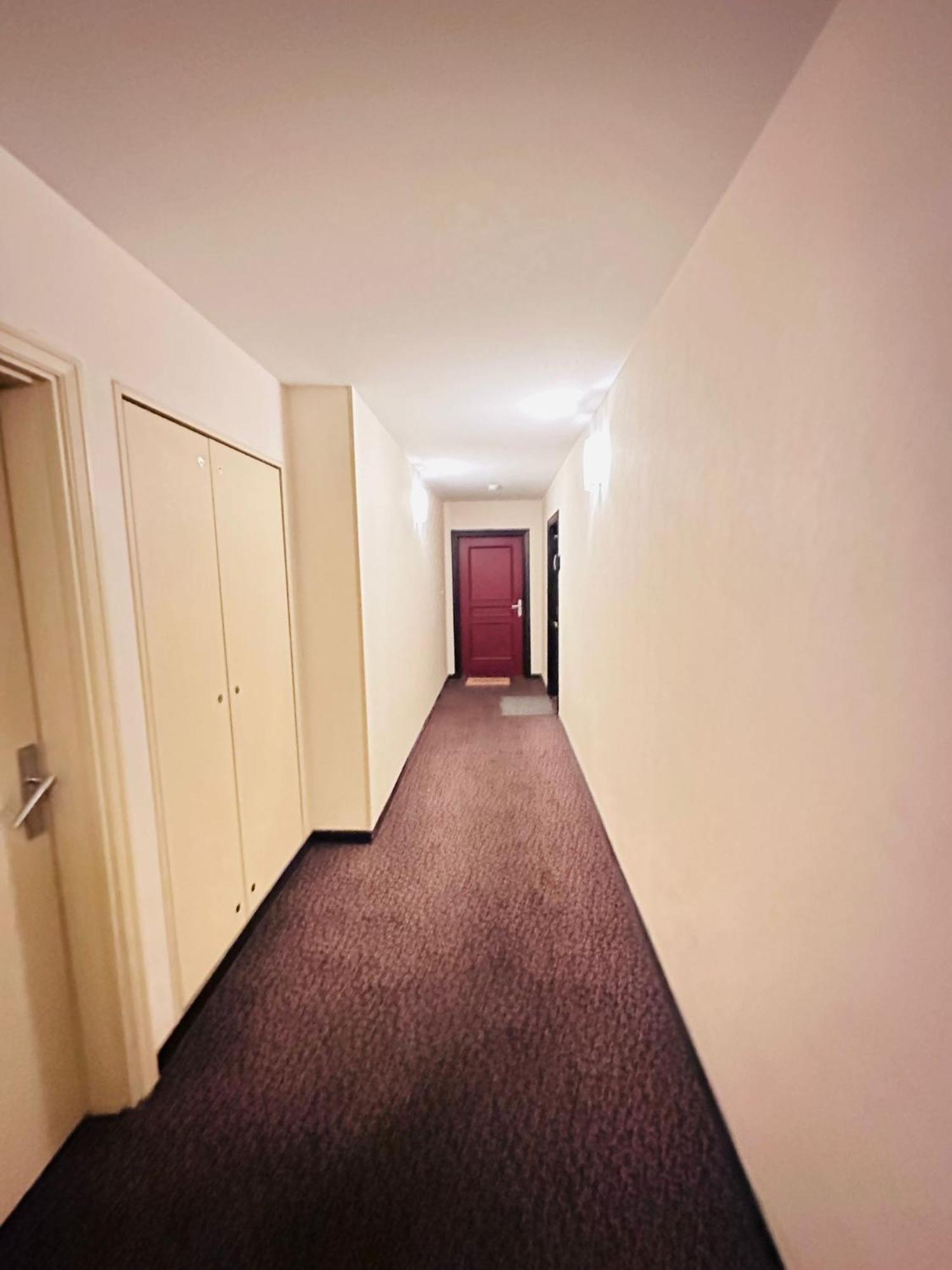 Sri-Indo Bobigny Paris Apartment Exterior photo